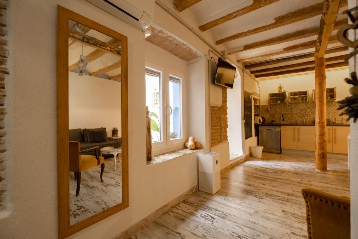 Apartamento En El Corazon De Tarragona. Planta Baja Con Patio. Exterior foto