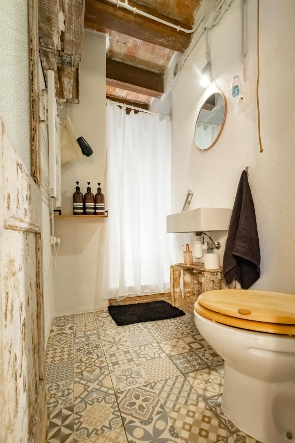 Apartamento En El Corazon De Tarragona. Planta Baja Con Patio. Exterior foto